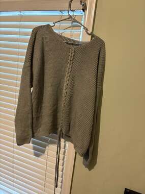 1XL Olive Gray Lace-Up Back Cable Knit Oversized Pullover Sweater